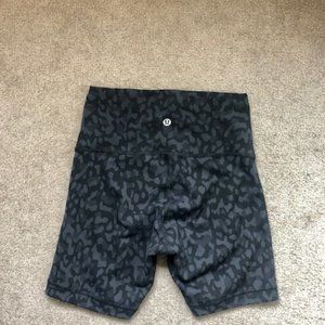 Lululemon Wunder Train High-Rise Biker Short